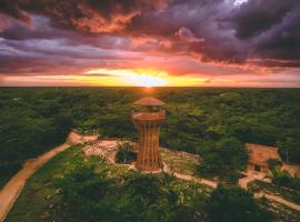 Destino Mío Mayan Jungle Retreat, khách sạn ở Tekit