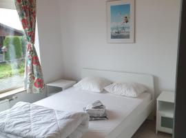 Wine & Pork Cottage - les Brûlins, hotel with parking in Resteigne