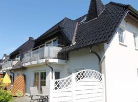 ADS-Fewo Zempin 12 Gehminuten bis zum Ostseestrand，位于岑平的酒店