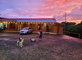 Cabinas Selva Verde, hotel u gradu Monteverde Kosta Rika