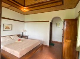 Geriasemalung, hišnim ljubljenčkom prijazen hotel v mestu Tirtagangga