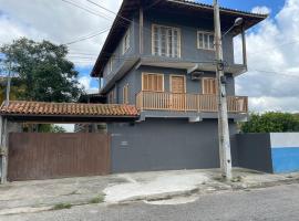 Quitinete família standard 202, vacation rental in Cabo Frio