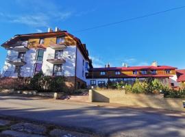 Bogdanka Bieszczady Karczma SPA & Noclegi, hotel u gradu Vetlina