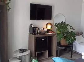 CHEZMOI (da me)