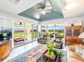 Tropical Elegance Golf Course Penthouse, hotel in Waikoloa