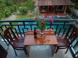 Tra Que Flower Homestay