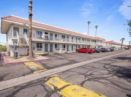 Super 8 by Wyndham Phoenix West, hotel v destinaci Phoenix