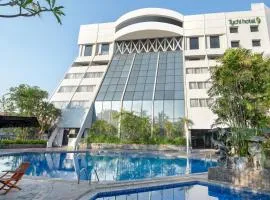 Lux Tychi Hotel