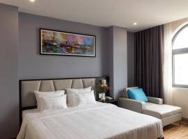 Novelty Hotel, hotel in Xã Thang Tam