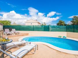 Villa Corb Mari, hotel in Playa de Muro