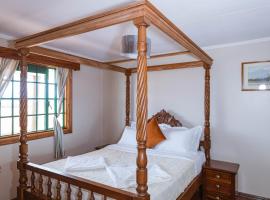 Wild Amboseli Ndovu Cottage., holiday rental in Amboseli