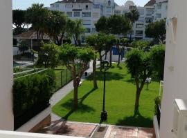 Coqueto apartamento a un tiro de piedra de la playa del Portil: El Portil'de bir daire