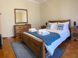 Alojamento CASA DA FIGUEIRA, hotel in Ponta Delgada