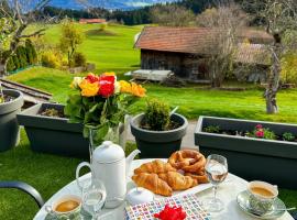 Hotel Bergstätter Hof, hotel v destinaci Immenstadt im Allgäu