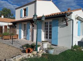 Oléron côte ouest 3 étoiles location du sa au sa, hotel en La Cotinière