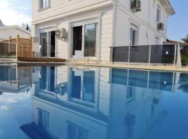 Doğa içinde hamam ve havuzlu lüx villa, hotel in Dosemealti