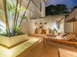 Provenza 6 Bedroom House by HOUSY HOST