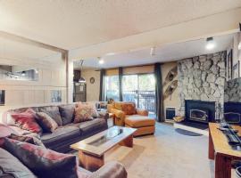 Sherwin Villas 12 B, hotel em Mammoth Lakes