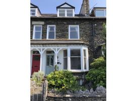 Highbank, holiday home in Bowness-on-Windermere