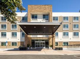 Holiday Inn Express & Suites - San Jose Silicon Valley by IHG, hotel poblíž Reid-Hillview of Santa Clara County - RHV, San Jose