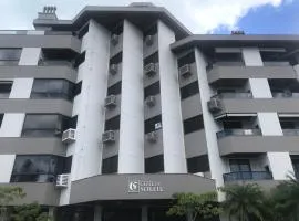 Jurerê Internacional - Apartamento no Open Shopping