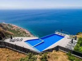 OurMadeira - Sunset Cliff Villas, contemporary