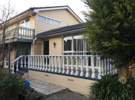 A1 Holiday home close to train station, hotel en Mitcham