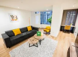 Great 95m2 Two-Bedroom Apartment - WE39