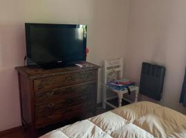 Habitación en casa estilo campo, magánszoba Ciudad Lujan de Cuyóban