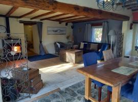 Le Hamelinet, hotel med pool i Surville