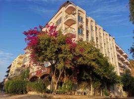 Golden Rose Hotel, hotelli kohteessa Hurghada