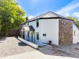 The Old Bakehouse - within the Helland Barton Farm collection, ξενοδοχείο σε Delabole
