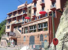 Hôtel Evasion, hotel v destinaci Sti Fadma
