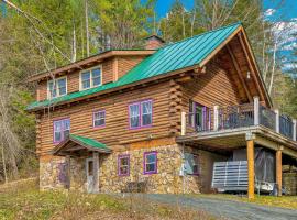 Wood Road Retreat, vacation home in Quechee