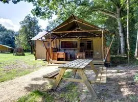 Glamping Tent in Netherlands with Terrace Bar