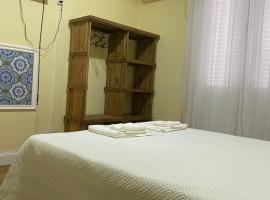 Hosteria San Martin: San Salvador de Jujuy'da bir otel