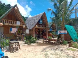 Hostelis Titaays Surfers Inn pilsētā Baras
