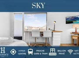 HOMEY SKY - Hyper-Centre / Proche Gare&Tram / Balcon privé / Wifi & Netflix