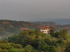 Cosmicstays Ekantam - Serene Solitude With Inspiring Views at Velhe, hotel v destinaci Jadhavwadi