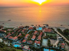 Villaggio Torre Ruffa Robinson, hotel di Capo Vaticano