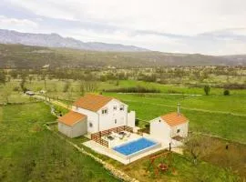 Holiday Home Romeo