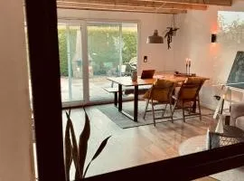 Holzhütte Ole zw. Meer & Wald mit Kamin & Sauna