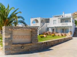 Sunrise Studios, hotel sa Stelida