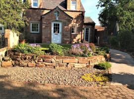 Laurieknowe Coach House, hotel in Dumfries