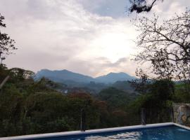 FINCA QUINTA LOS CEDROS, hotell sihtkohas Xilitla