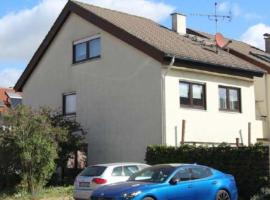 5 Zimmer Appartement in ruhiger Lage nähe Heilbronn、Oedheimの駐車場付きホテル