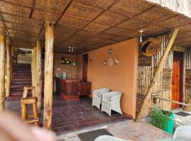 Ishasha Pride Lodge, хотел близо до Kigezi Wildlife Reserve, Kihihi