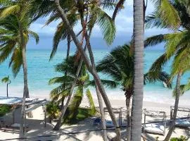 Private room overlooking the beach