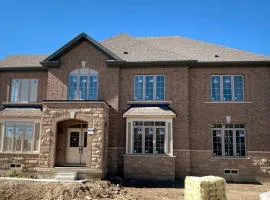 537 Veterans Dr Brampton