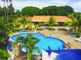 Tropiclub Playa El Cuco, hotel em El Cuco